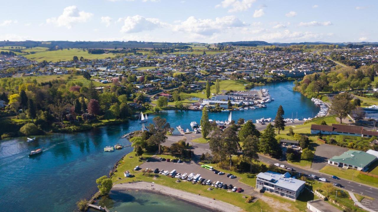Alpine Lake Motel Taupo Exterior foto